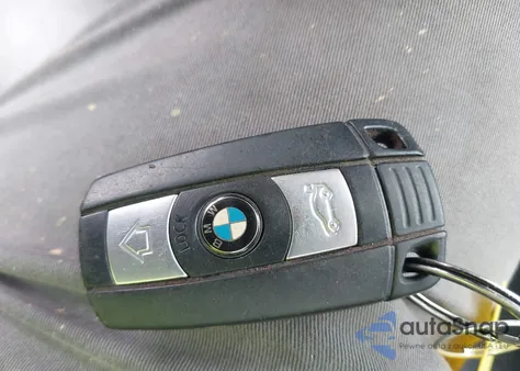 2013 BMW 328 I z USA, uszkodzony, nr VIN WBAKE3C53DE772193